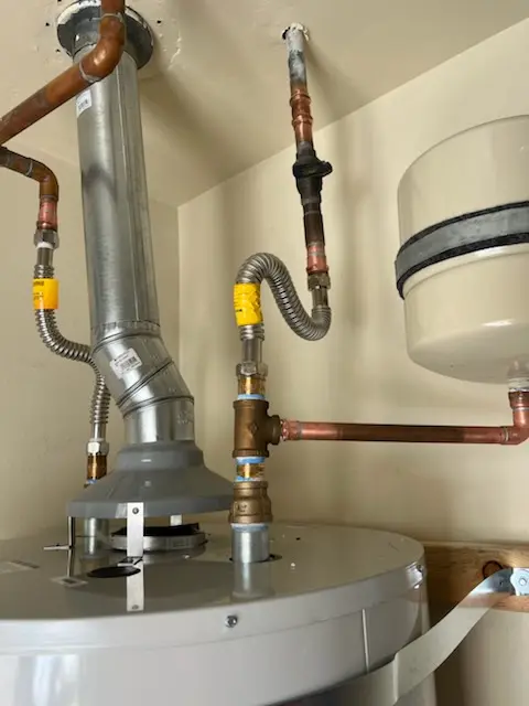 Water heater installation and plumbing repair in Bujacich Road-Northwest Industrial